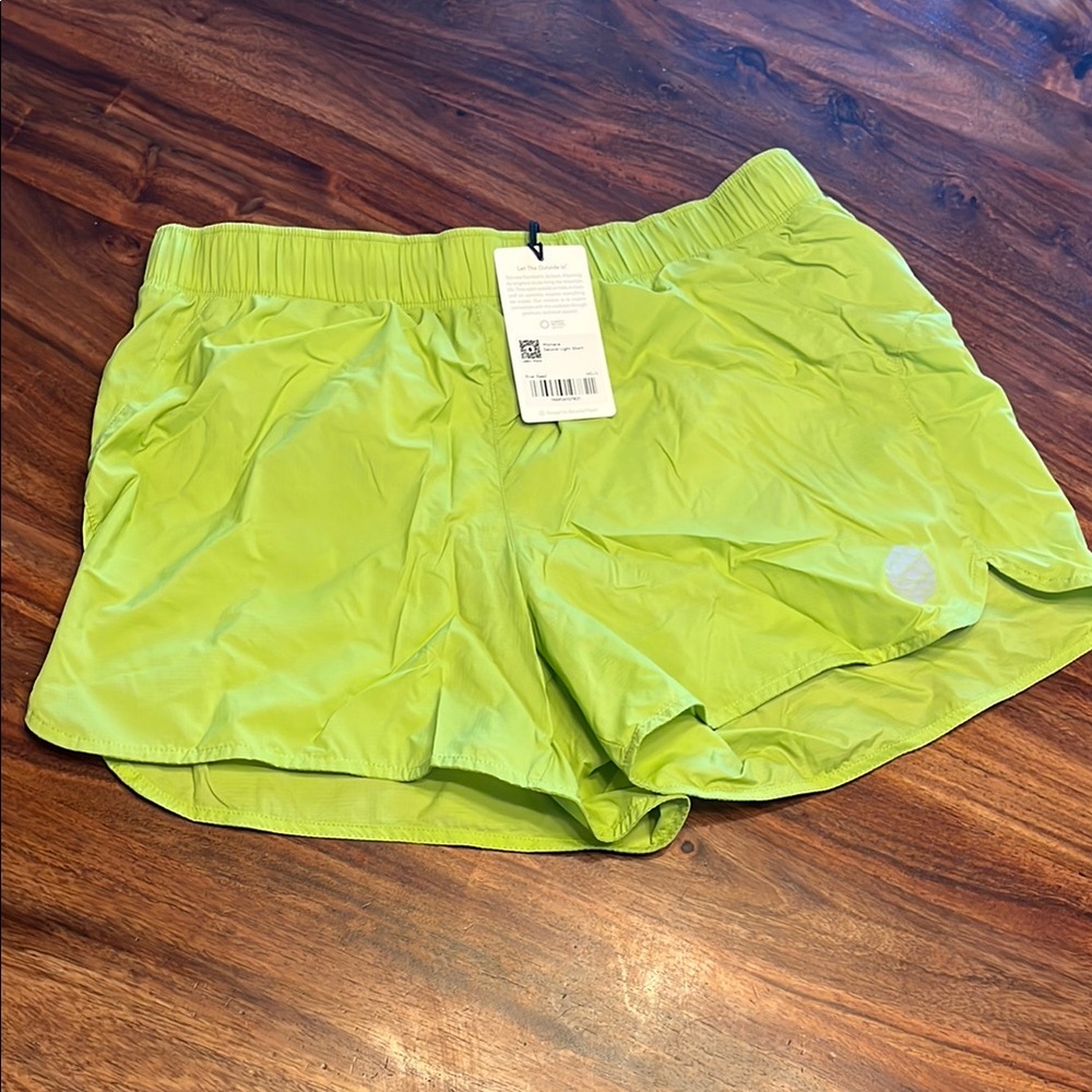 Stio Women's Lime Green Shorts